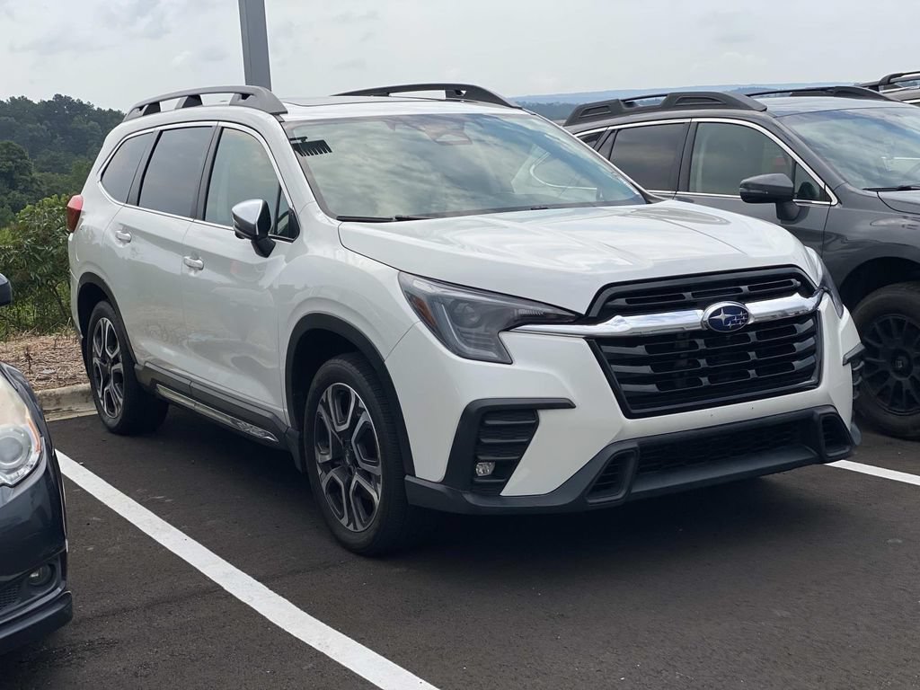 Used 2023 Subaru Ascent Limited w/ Technology Package