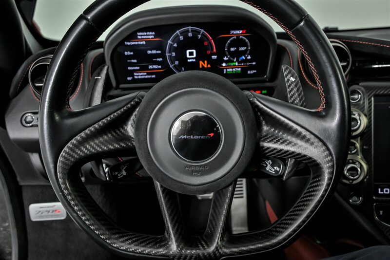 Used 2018 McLaren 720S photo 31