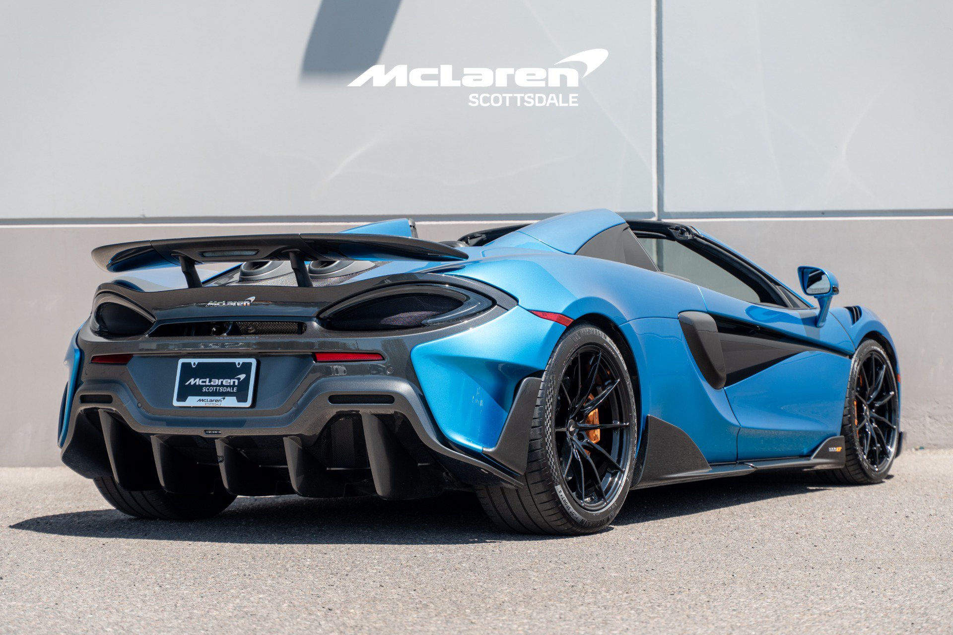 Used 2020 McLaren 600LT Spider photo 7