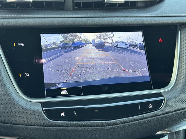 2022 Cadillac XT5 Luxury