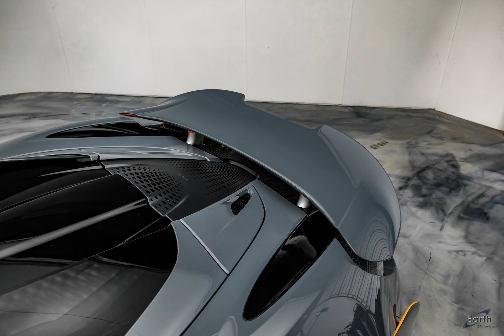 Used 2022 McLaren 765LT photo 46