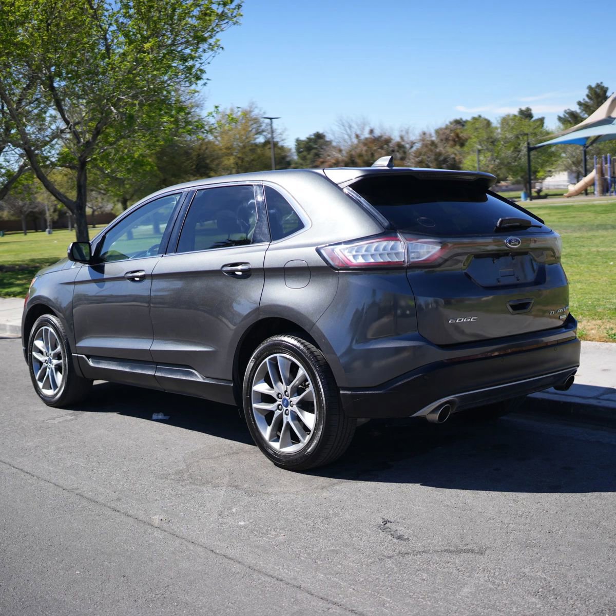 2017 Ford Edge Titanium