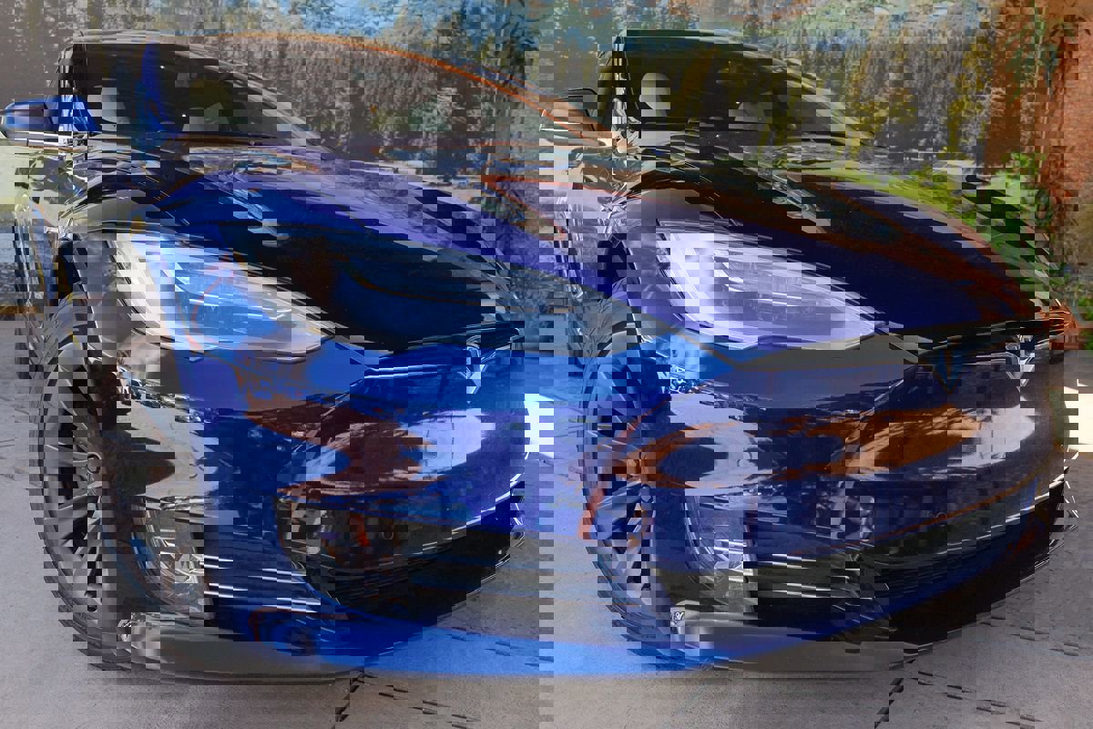 2018 Tesla Model S 75D