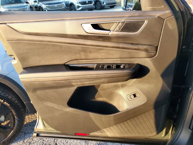 2026 Volkswagen Atlas Cross Sport SEL R-Line