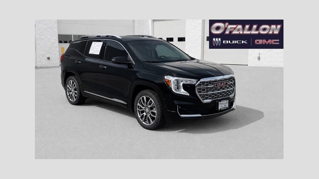 Used 2022 GMC Terrain Denali w/ Denali Premium Package