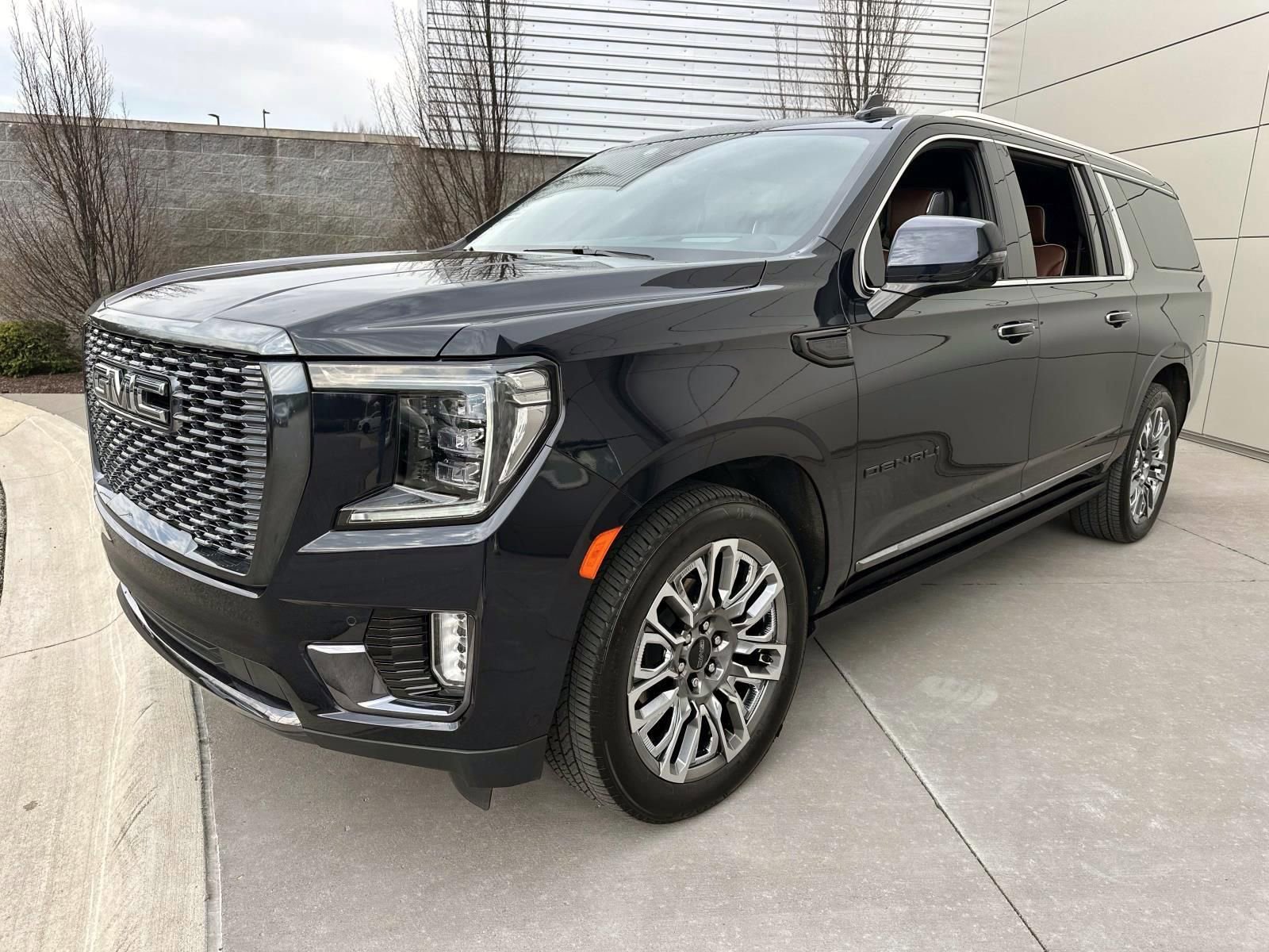 2023 GMC Yukon XL Denali Ultimate