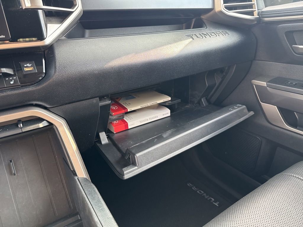 2022 Toyota Tundra SR5