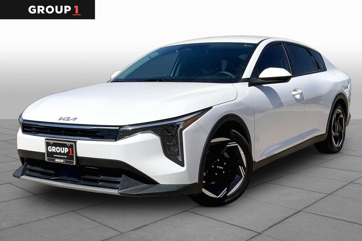 Certified 2025 Kia K4 EX