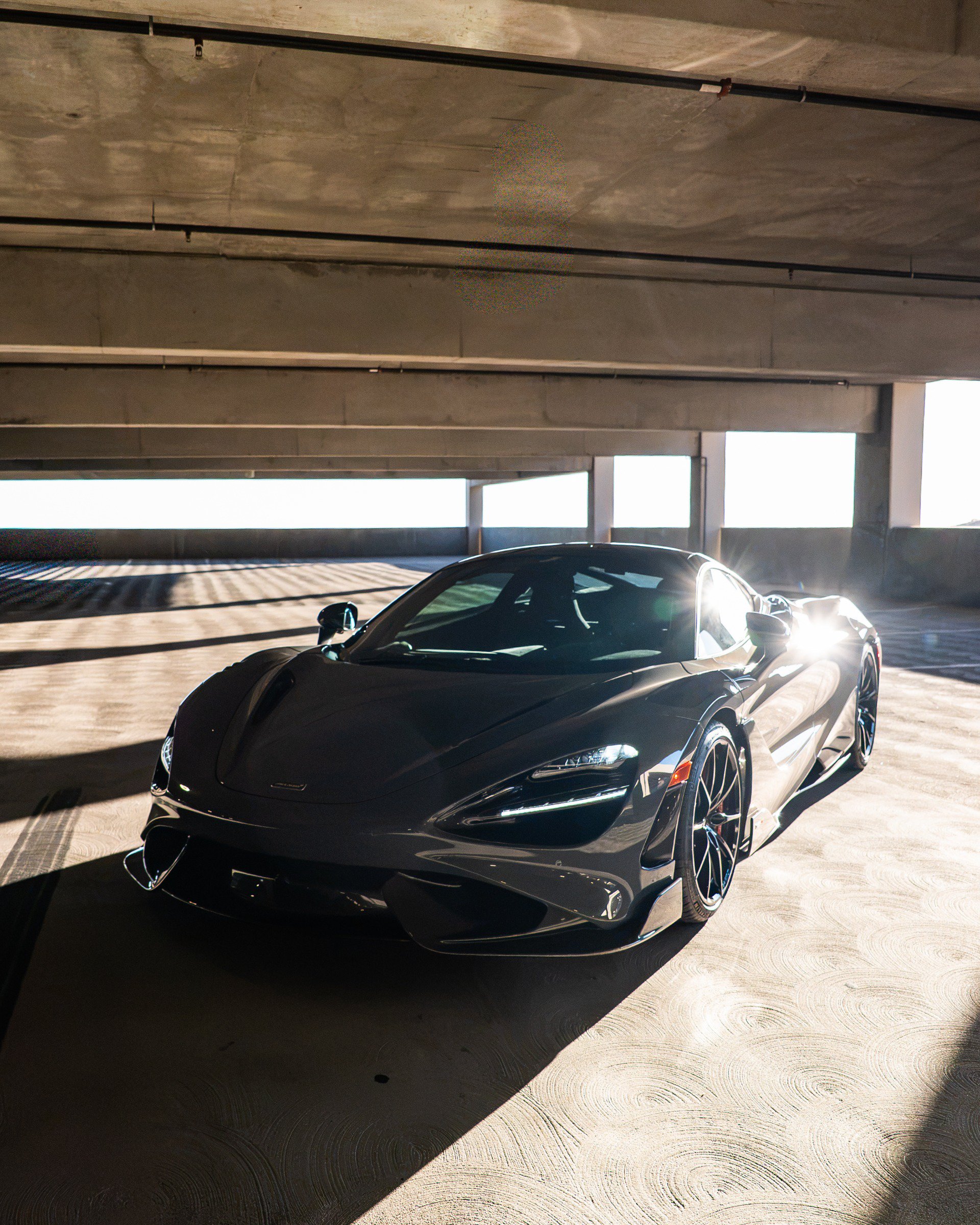 Used 2021 McLaren 765LT photo 13