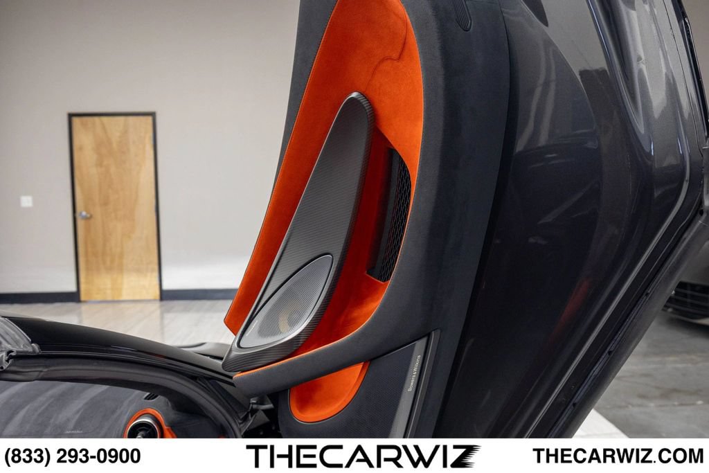 Used 2020 McLaren 600LT Spider photo 71