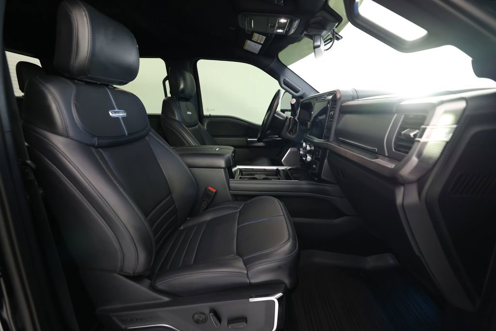 2025 Ford F250 Platinum