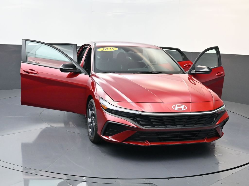 2025 Hyundai Elantra Sport