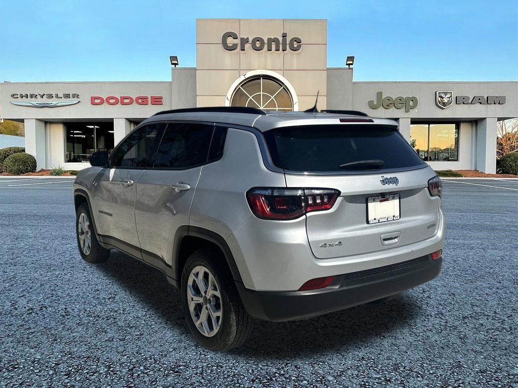 2025 Jeep Compass Latitude