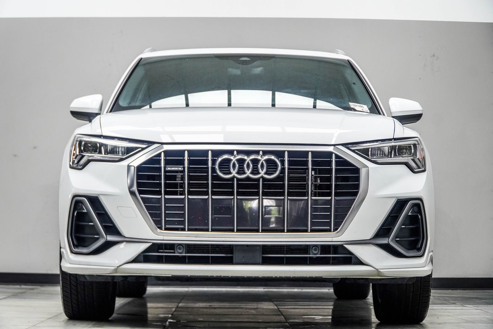 2025 Audi Q3 2.0T Premium