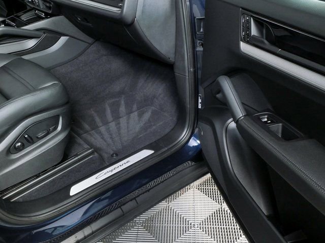 2024 Porsche Cayenne Coupe