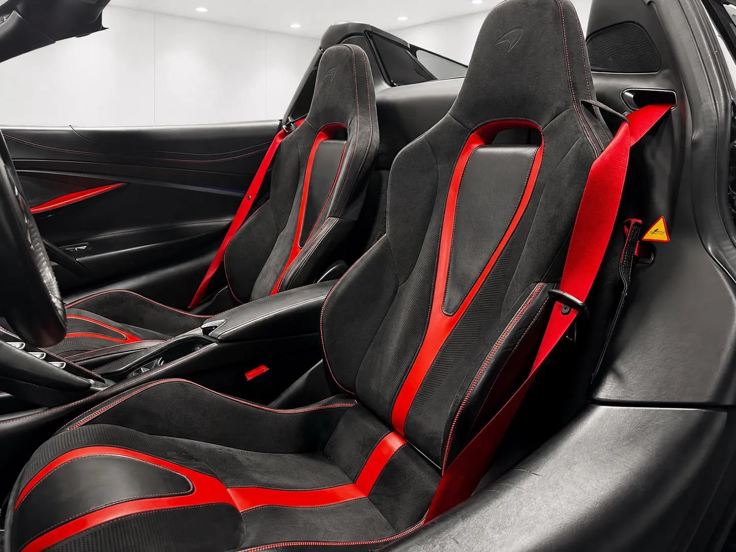 Used 2020 McLaren 720S Spider photo 16