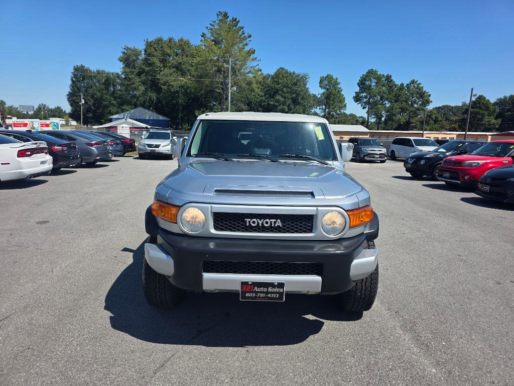 Used 2007 Toyota FJ Cruiser 2WD w/ Upgrade Pkg 1