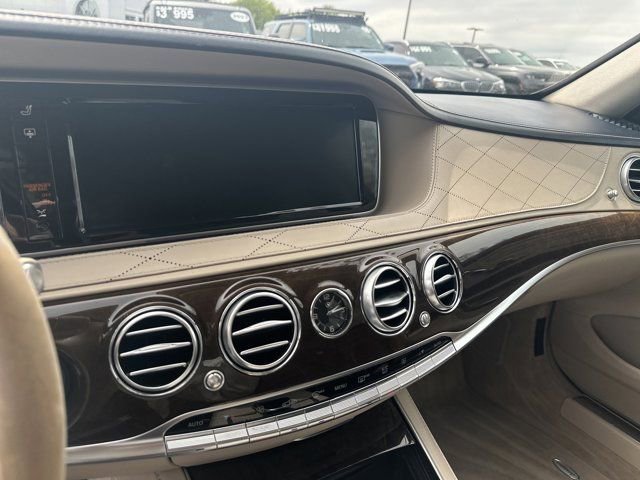 2016 Mercedes-Benz S 550 Sedan