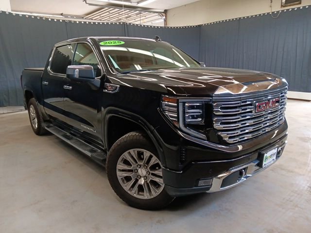 Used 2025 GMC Sierra 1500 Denali w/ Technology Package