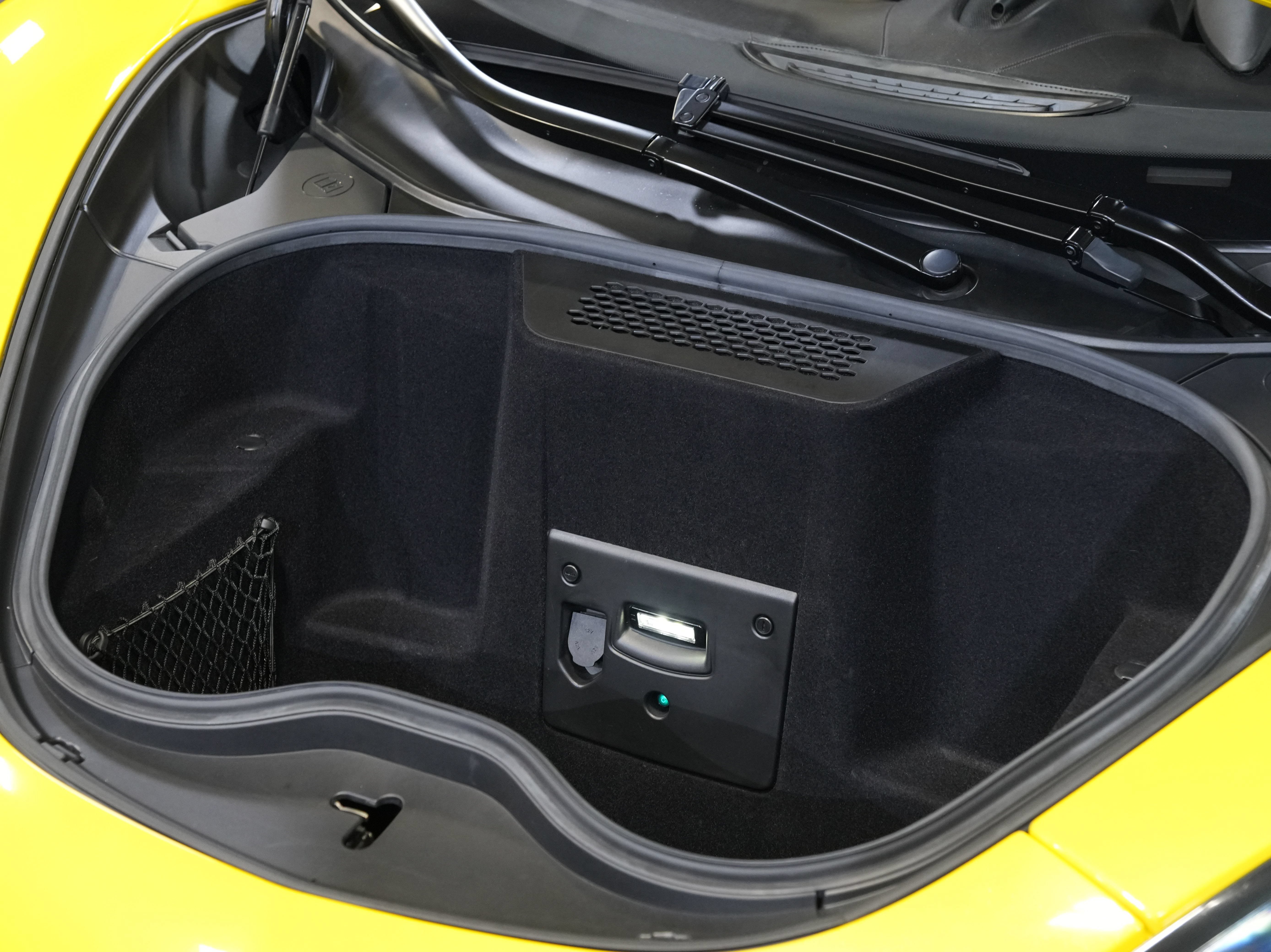 Used 2020 McLaren 600LT Spider photo 46
