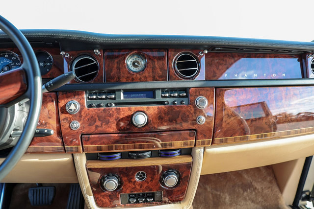 2012 Rolls-Royce Phantom Sedan