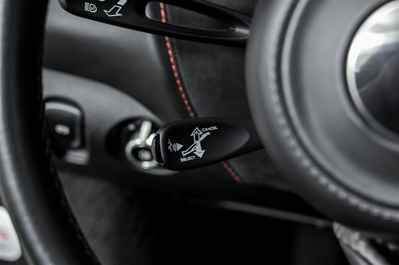 Used 2018 McLaren 720S photo 24