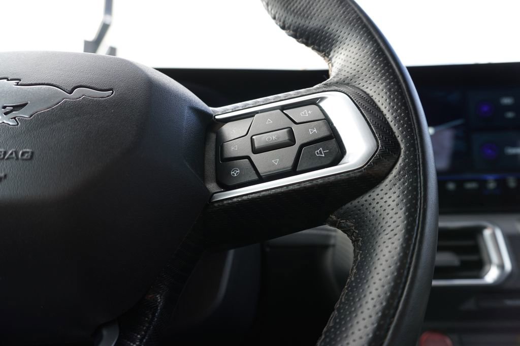 2024 Ford Mustang Premium