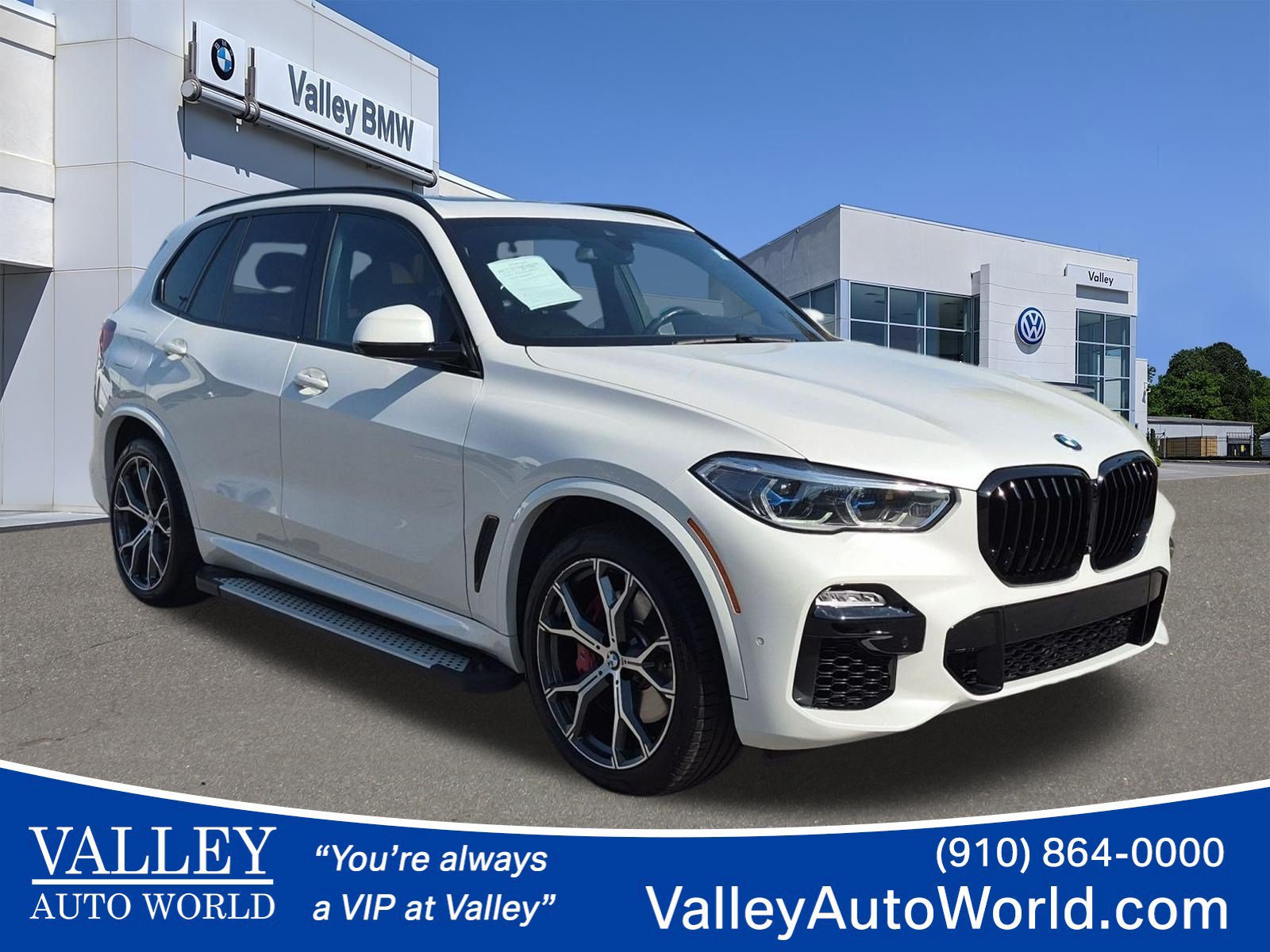 Used 2021 BMW X5 xDrive40i w/ M Sport Package