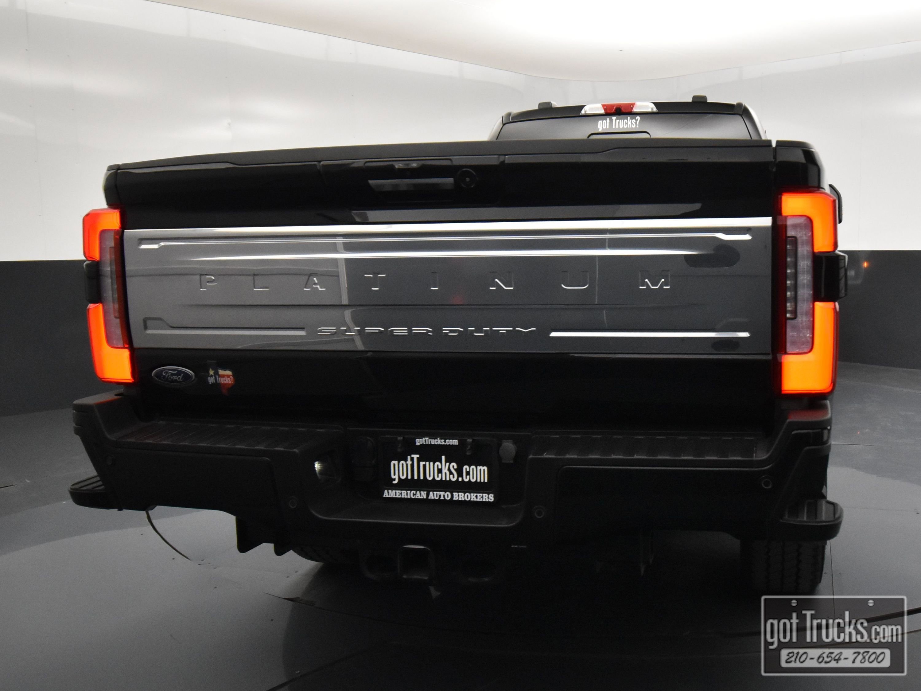 2024 Ford F350 Platinum