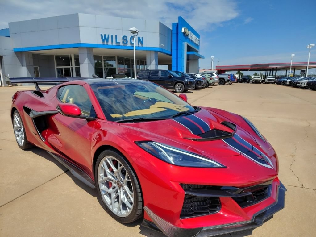 Used 2025 Chevrolet Corvette ZR1 w/ ZR1 Carbon Fiber Aero Package