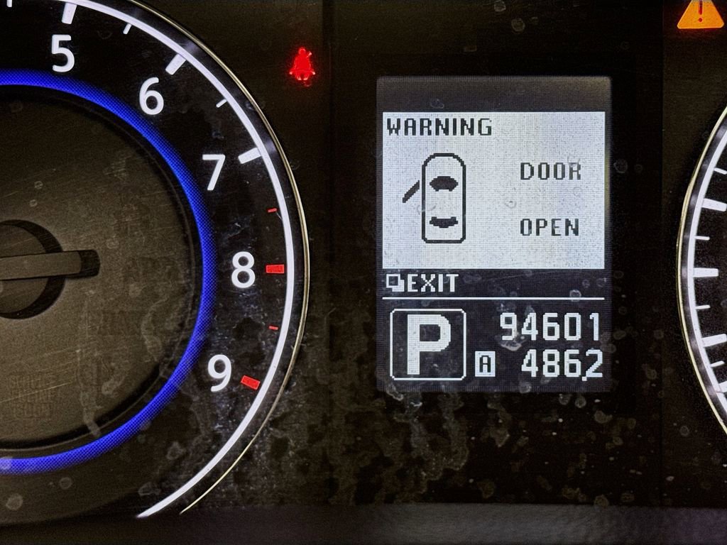 2014 INFINITI Q60 Convertible