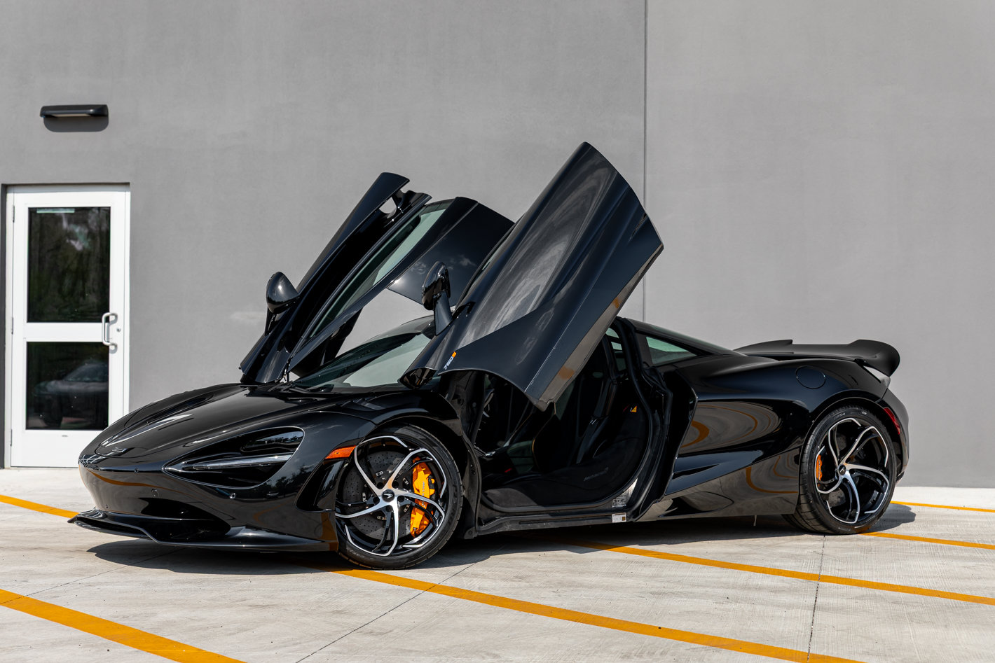 Used 2024 McLaren 750S photo 10