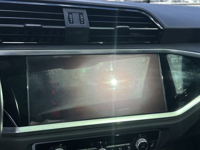 2022 Audi Q3 2.0T Premium Plus