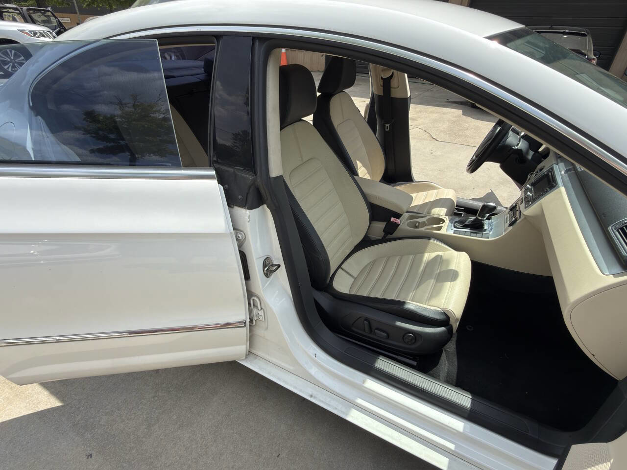 2012 Volkswagen CC Lux Limited