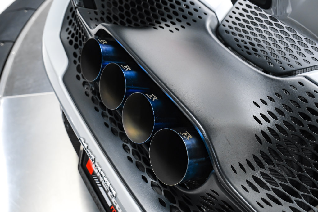 Used 2022 McLaren 765LT photo 38