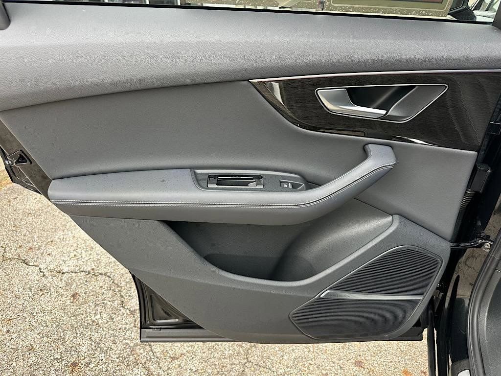 2025 Audi Q7 3.0T Premium Plus