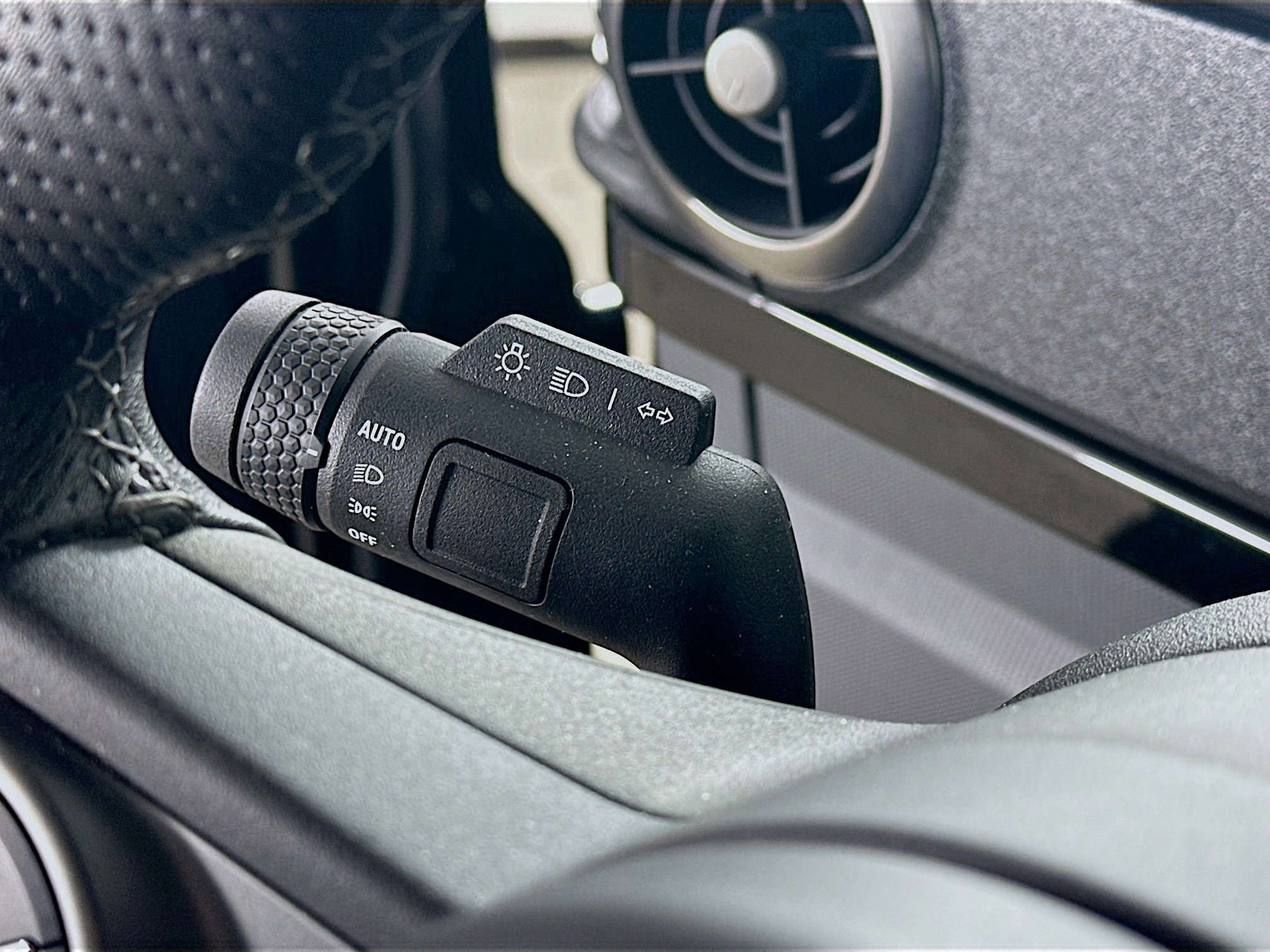 2024 INEOS Grenadier Fieldmaster Edition