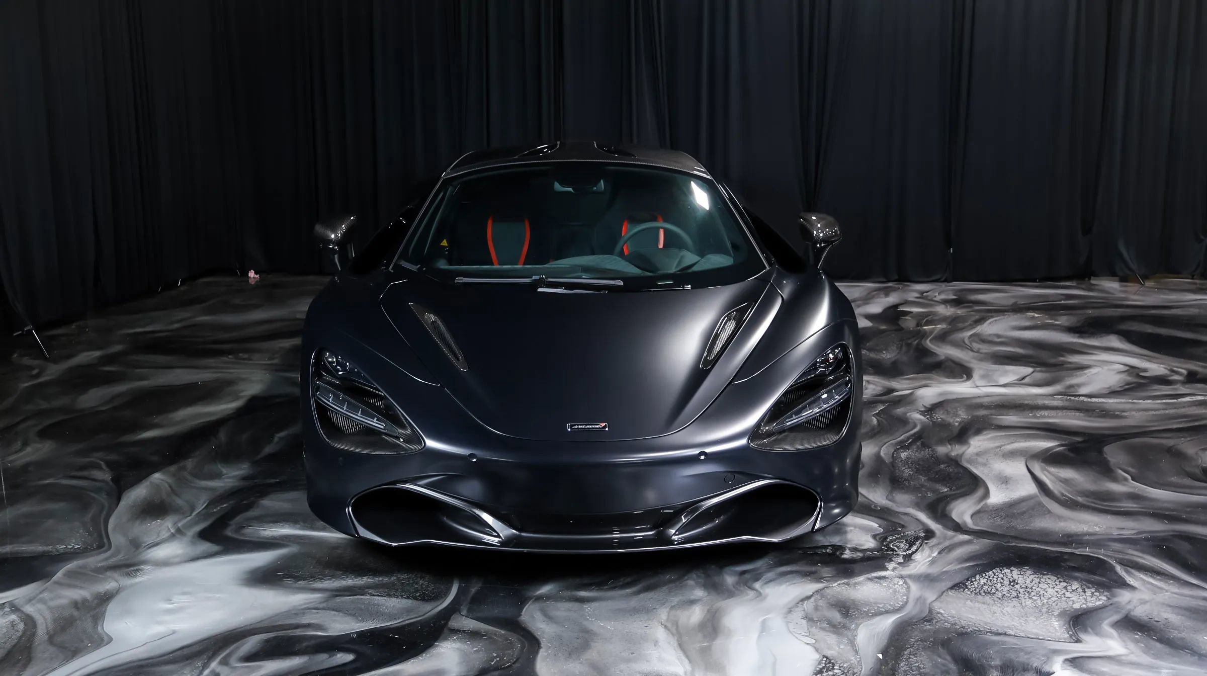 Used 2018 McLaren 720S photo 10