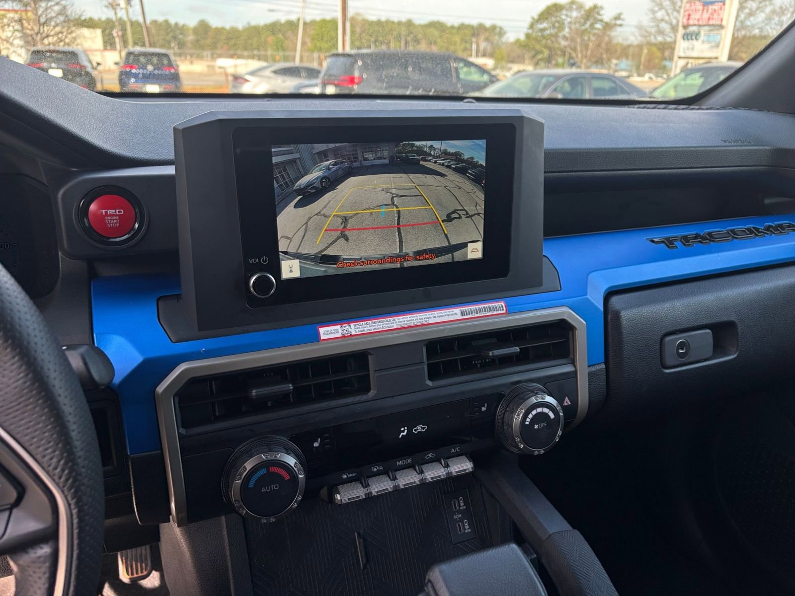 2025 Toyota Tacoma TRD Off-Road