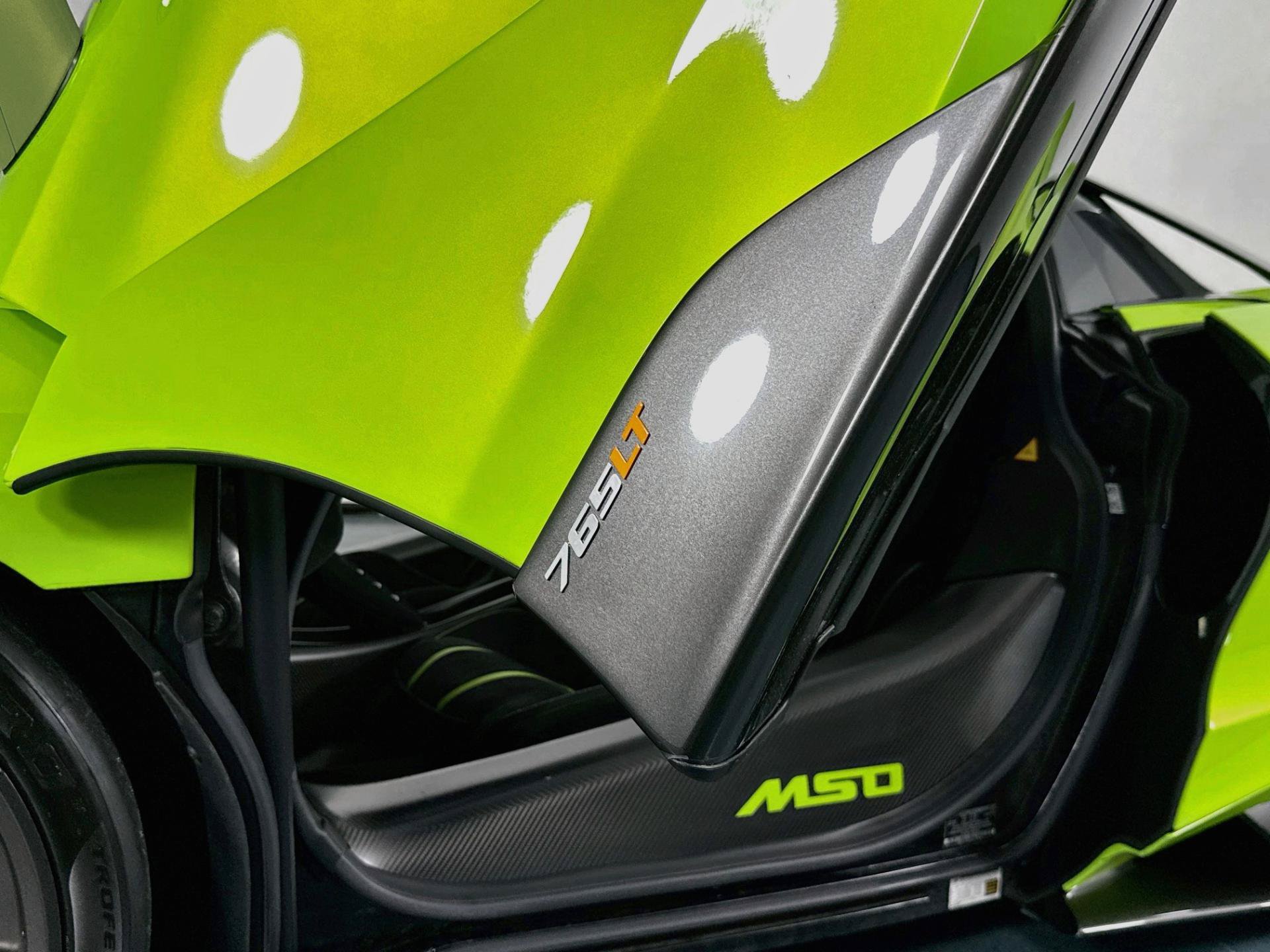 Used 2022 McLaren 765LT photo 55