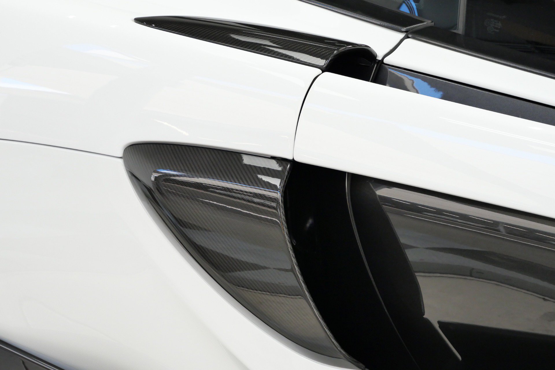 Used 2019 McLaren 600LT photo 41