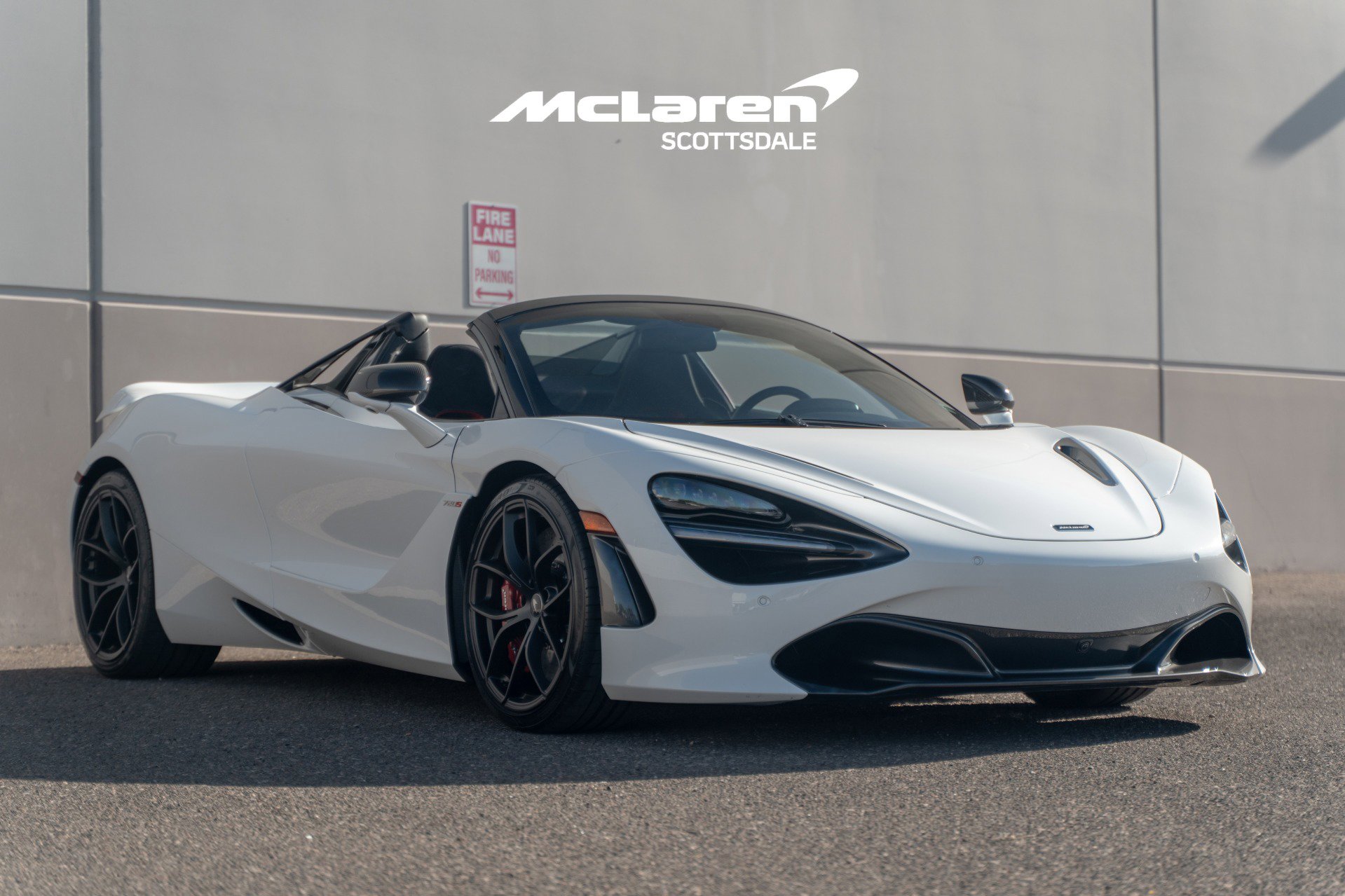 Used 2022 McLaren 720S Performance photo 9