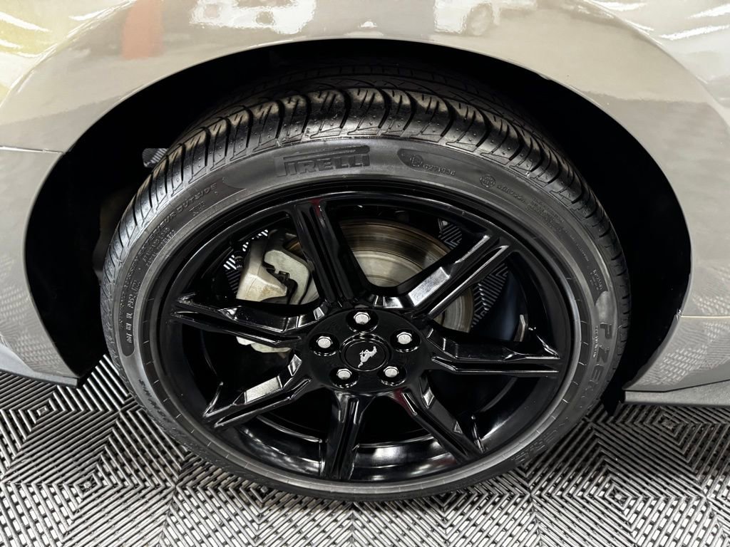 2020 Ford Mustang Coupe