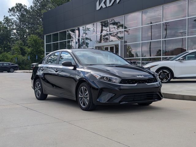 Used 2024 Kia Forte LXS