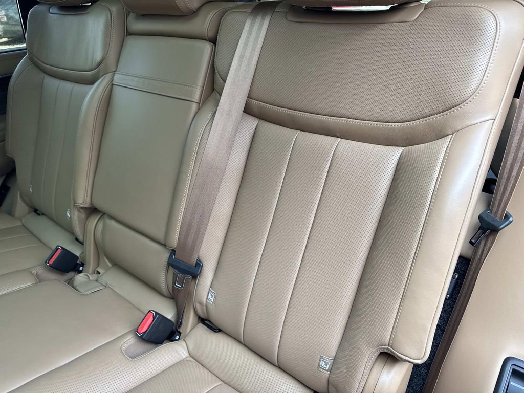 2023 Land Rover Range Rover Long Wheelbase SE