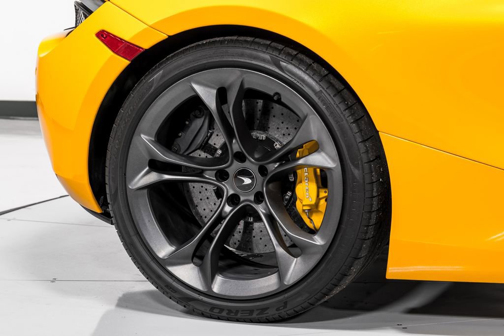 Used 2022 McLaren 720S Spider photo 49