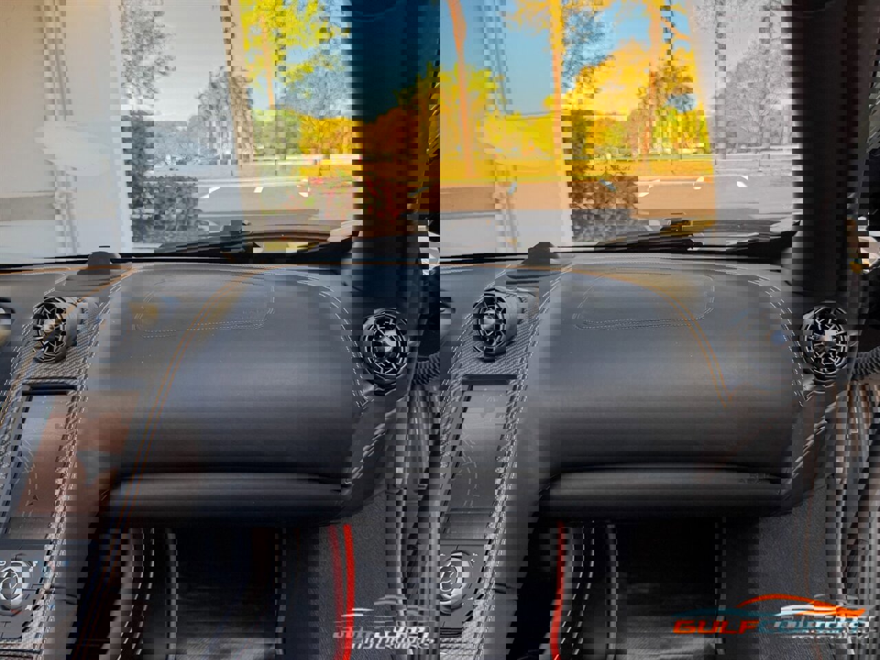 Used 2016 McLaren 675LT photo 36