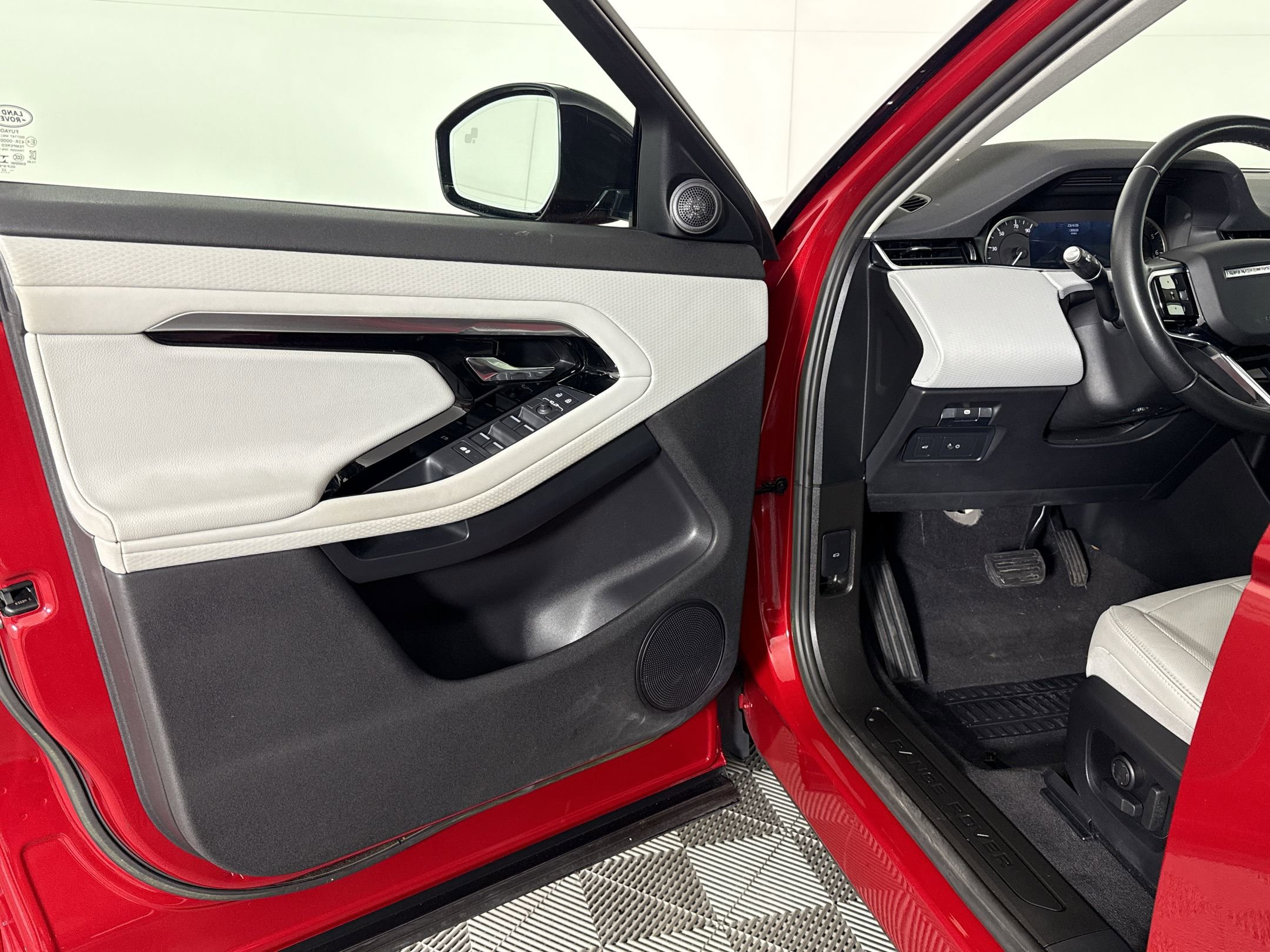 2023 Land Rover Range Rover Evoque S