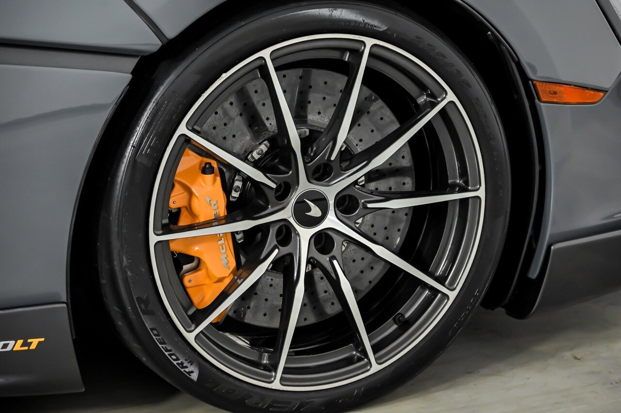Used 2019 McLaren 600LT photo 13