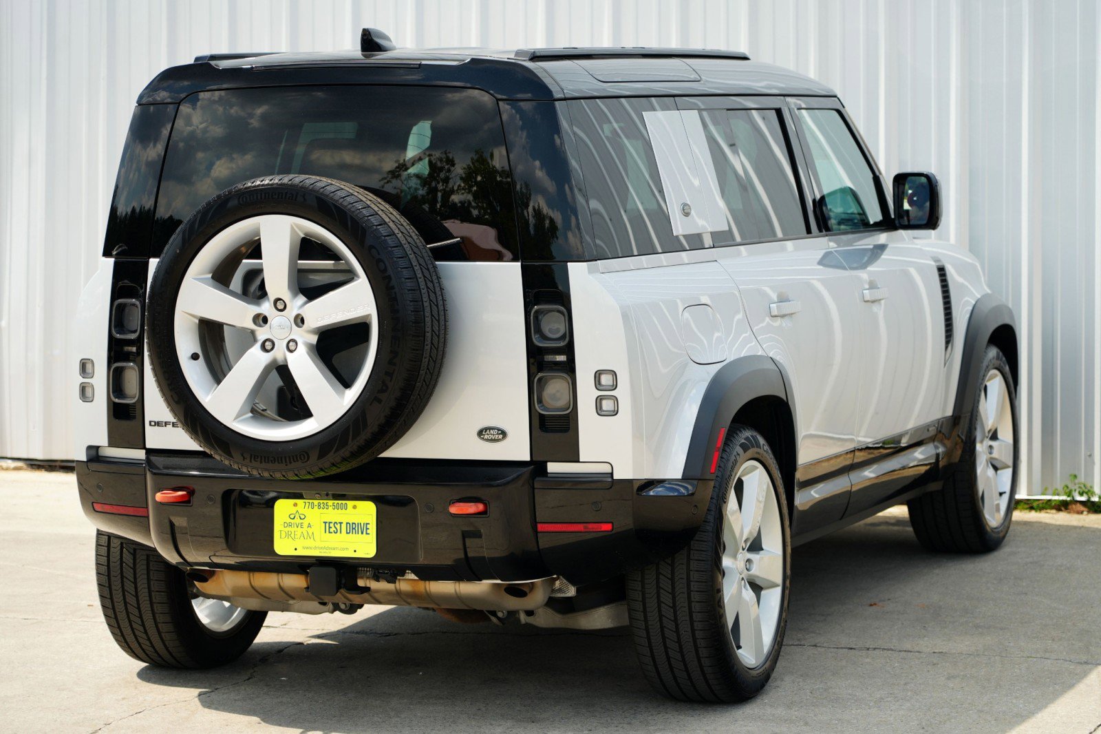 2023 Land Rover Defender 110 X